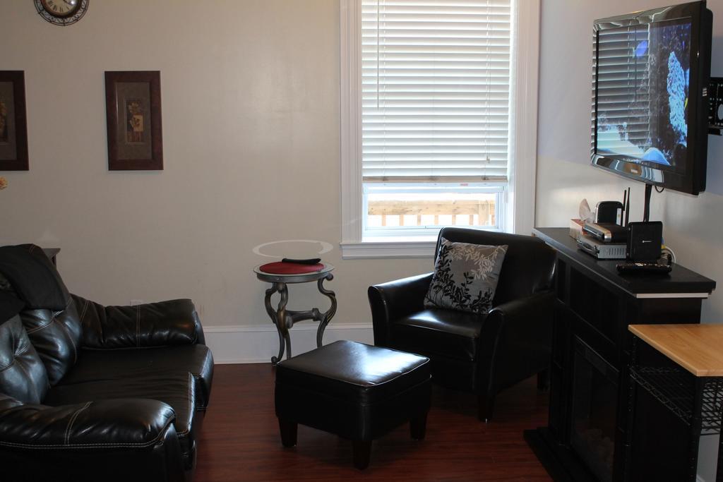 Work Play Suites Union Fredericton Zimmer foto